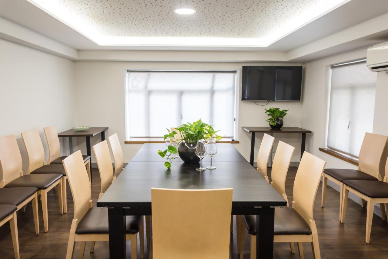 Pension Oasis Замора Екстериор снимка