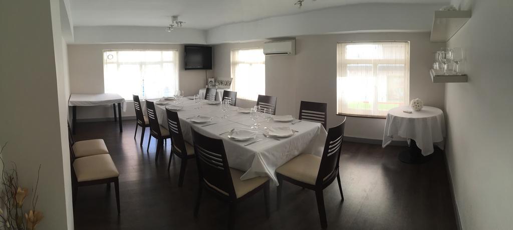 Pension Oasis Замора Екстериор снимка