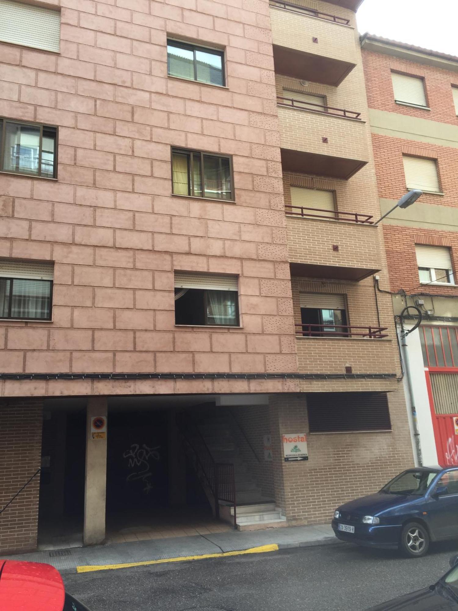 Pension Oasis Замора Екстериор снимка