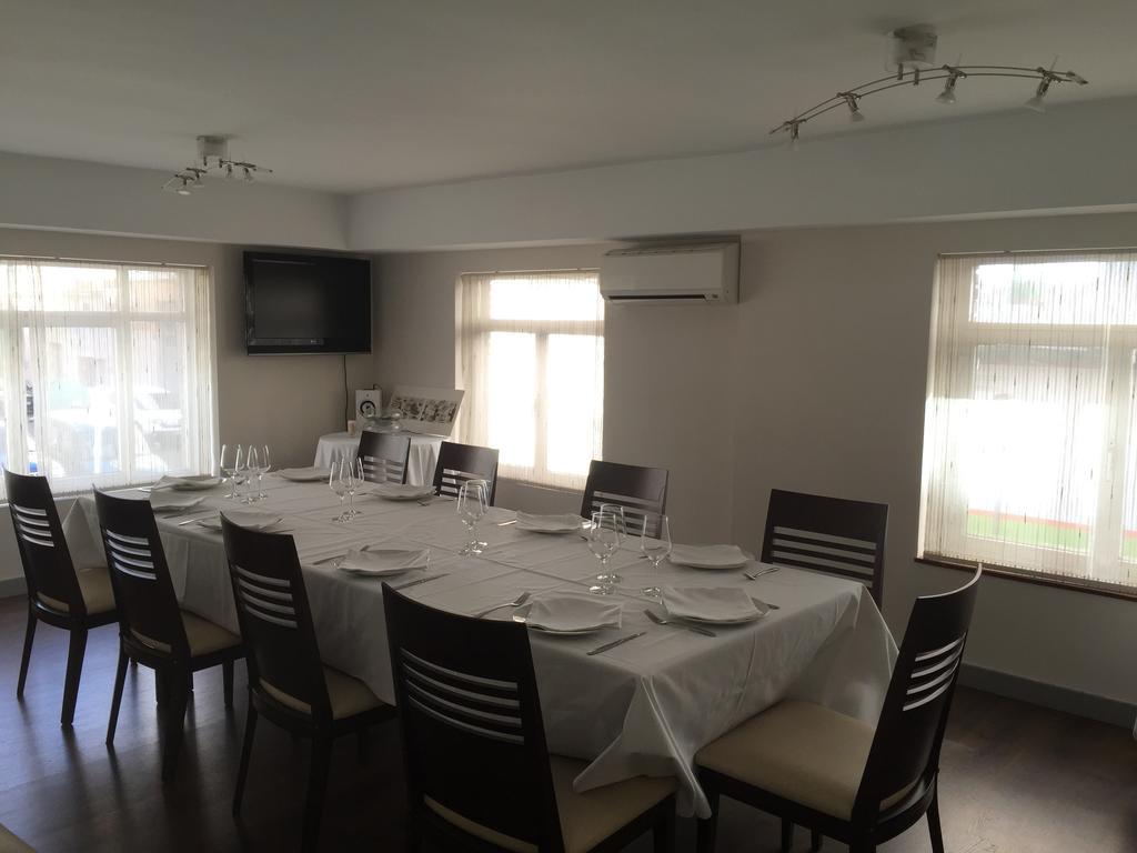Pension Oasis Замора Екстериор снимка