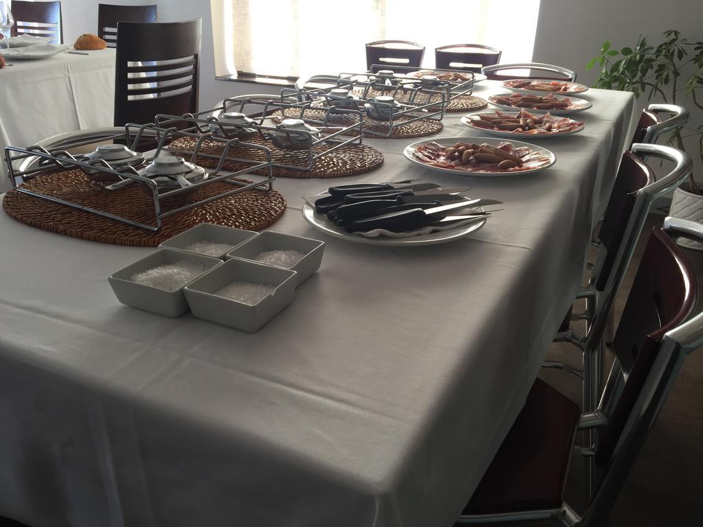Pension Oasis Замора Екстериор снимка
